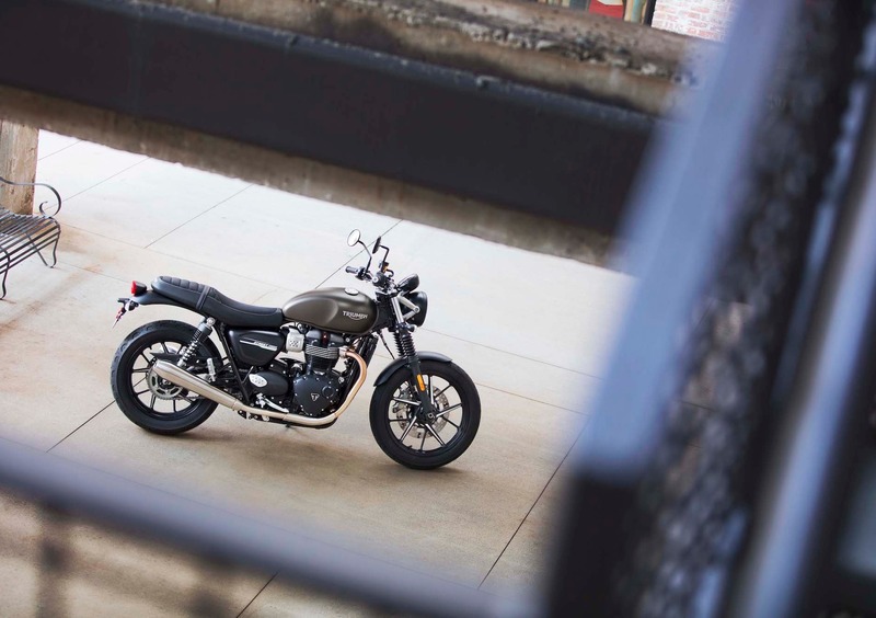 Triumph Street Twin Street Twin 900 (2019 - 20) (4)