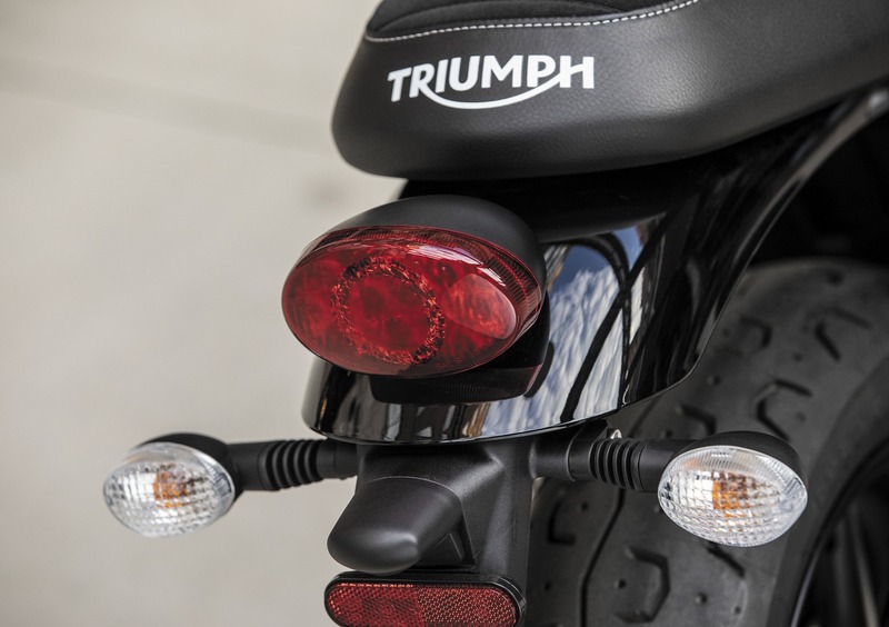 Triumph Street Twin Street Twin 900 (2019 - 20) (15)