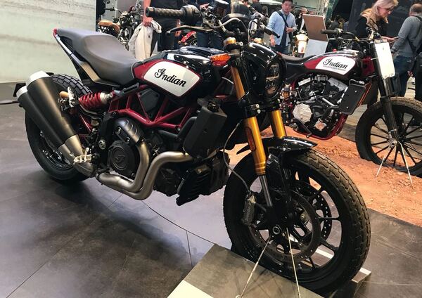 Indian FTR 1200 e FTR 1200 S: attesa finita a Intermot (VIDEO)