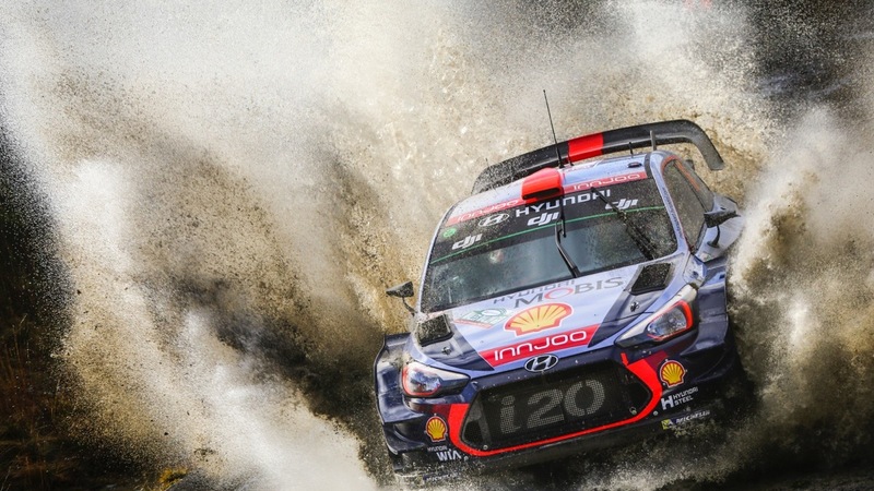 WRC18 Galles. Tutto pu&ograve; ancora succedere, ma intanto&hellip;