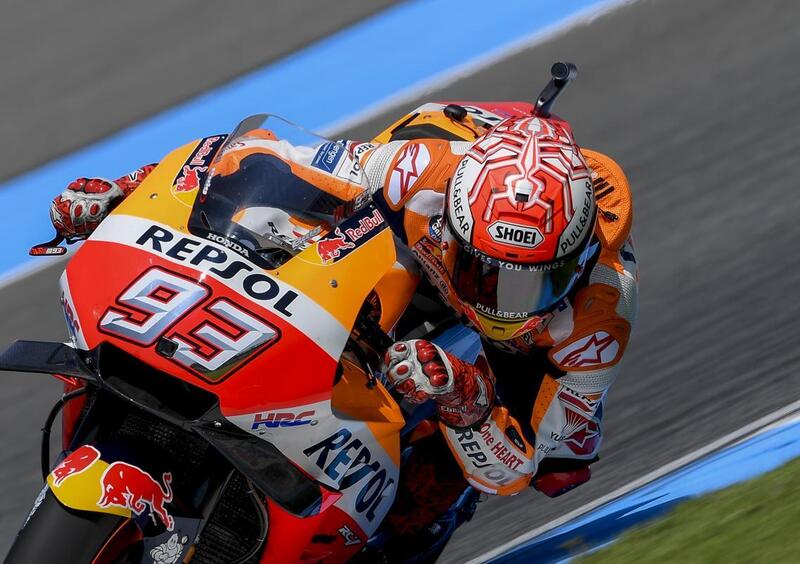 MotoGP 2018. Marquez in pole nel GP di Thailandia