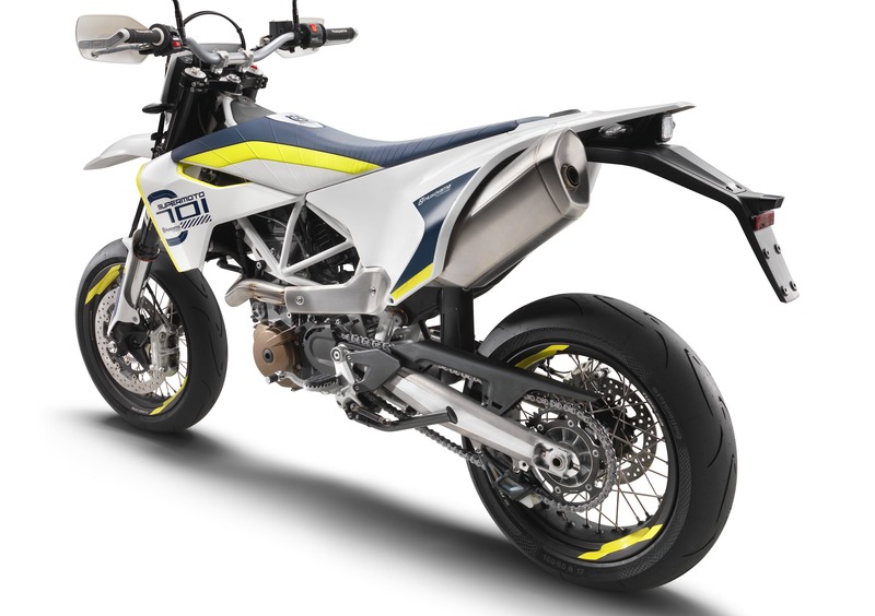 Husqvarna 701 Supermoto 701 Supermoto (2017 - 19) (3)