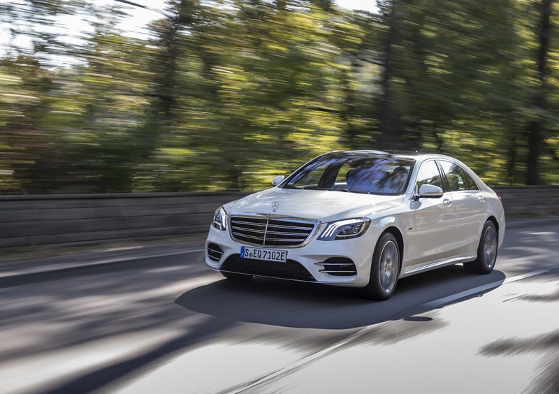 Mercedes-Benz S 560 e, anche la terza generazione &egrave; plug-in hybrid 