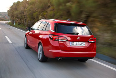 Opel Astra Sports Tourer 2016 [Video]