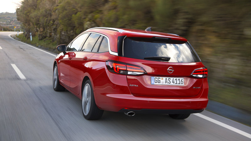 Opel Astra Sports Tourer 2016 [Video]