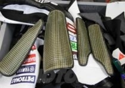 Modifiche speciali all'abbigliamento Dainese di Valentino Rossi