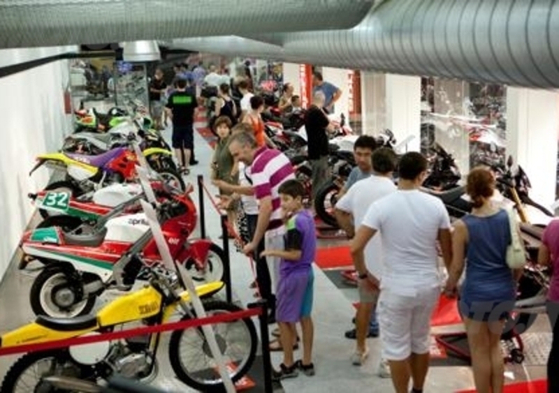 Grande successo della &ldquo;Notte Aprilia&rdquo;