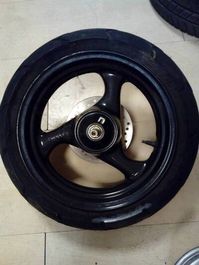 Cerchio posteriore honda cbr 600 f