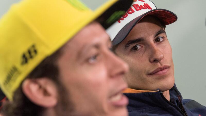 MotoGP, Qatar 2016. Rossi-Marquez: gelo totale!