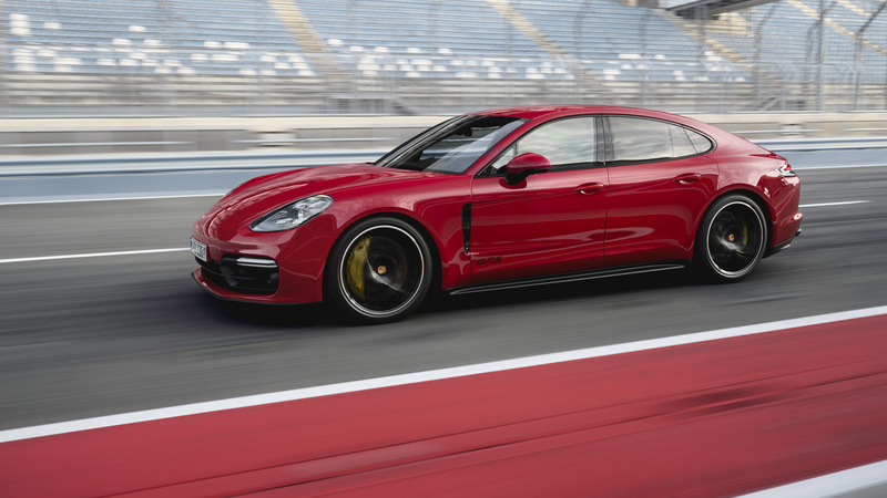 Porsche Panamera, arrivano le versioni GTS