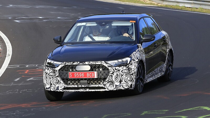 Audi A1 Allroad, avvistata al N&uuml;rburgring [Foto spia]