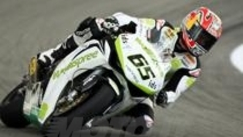 Rea il pi&ugrave; veloce nelle libere di Silverstone