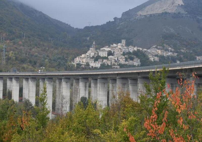Viadotti A24-A25, Strade dei Parchi: «Fondi bloccati»