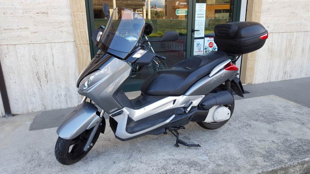 Baule givi con portapacco xmax