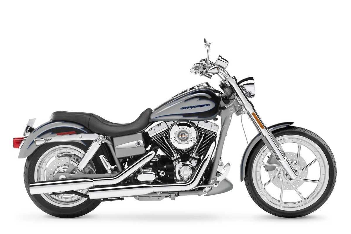 Harley-Davidson 110 Dyna (2007) - FXDSE