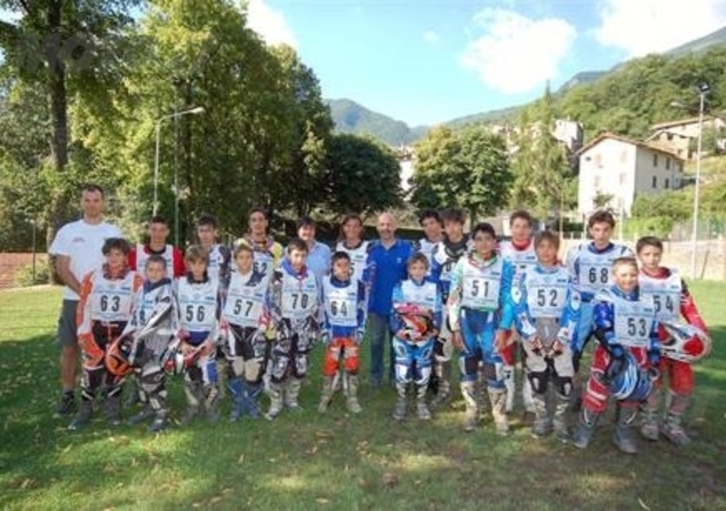 Scuola avviamento Enduro 2&deg; livello. Mendatica, Imperia