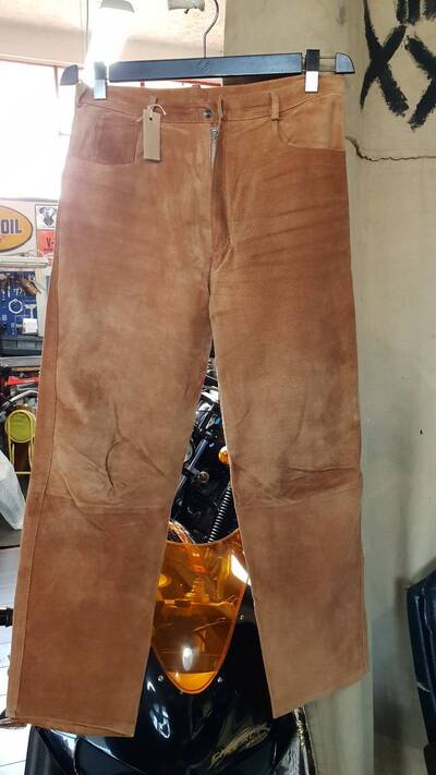 Pantaloni in camoscio foderati Tg 46 Artigianale