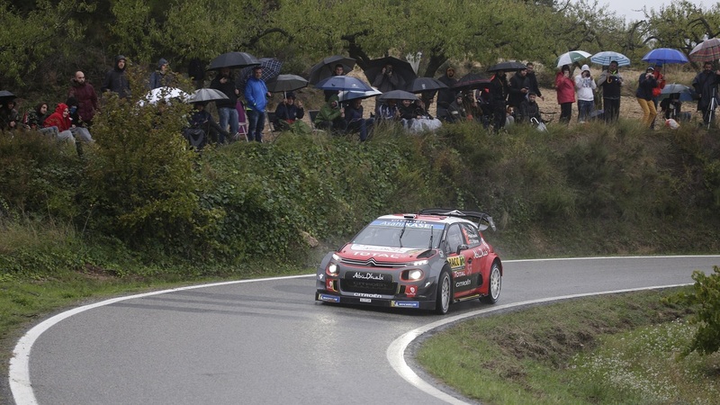 WRC 2018/Citroen. RallyRACC Catalunya 2. S&eacute;bastien Loeb, Gara incredibile: &egrave; terzo assoluto