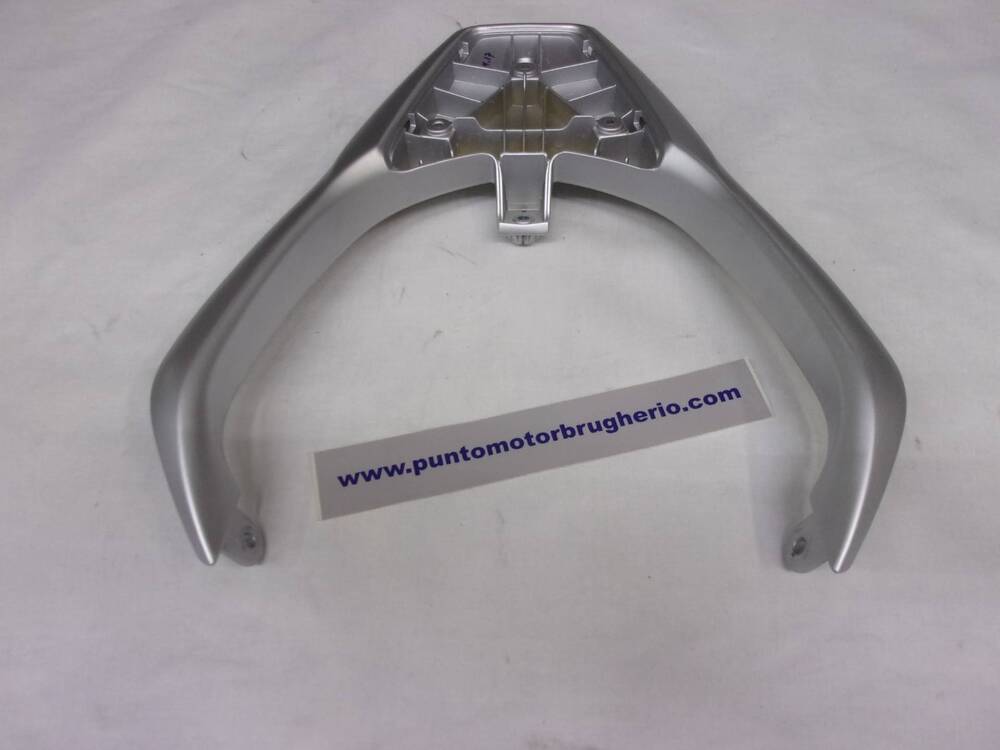 PORTAPACCHI POSTERIORE PIAGGIO MEDLEY (4)