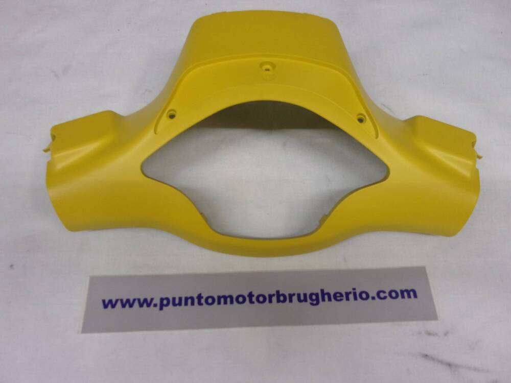 COPRIMANUBRIO SUPERIORE VESPA SPRINT (4)