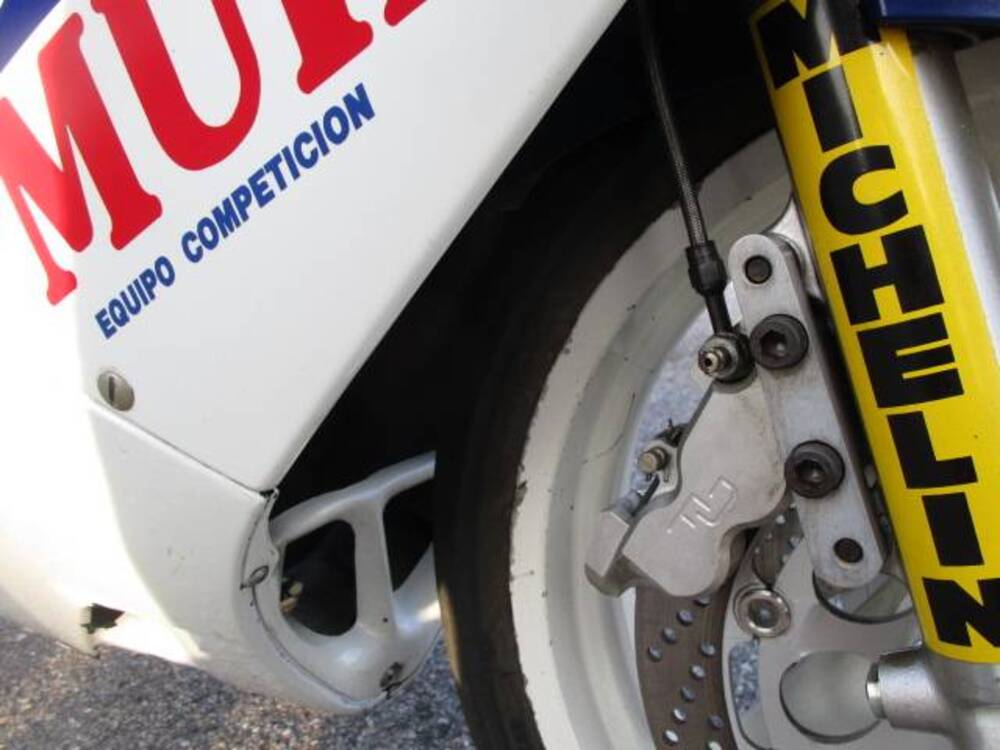 Suzuki GSX R 750 (3)