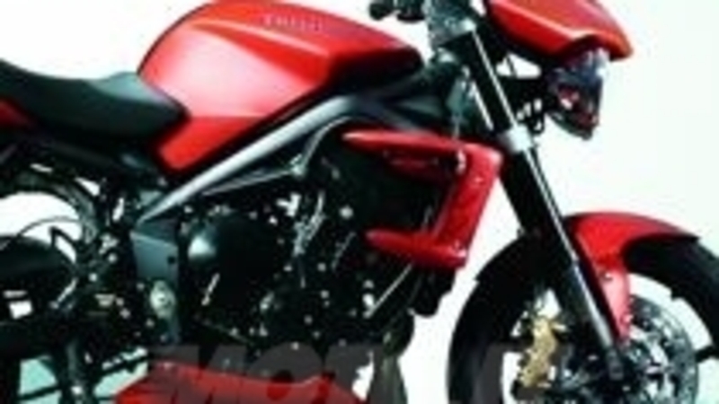 Triumph Street Triple: ancora pi&ugrave; ricche