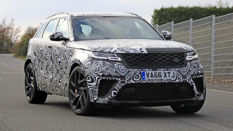 Range Rover Velar, riapparsa la versione SVR con il V8 da 550 CV