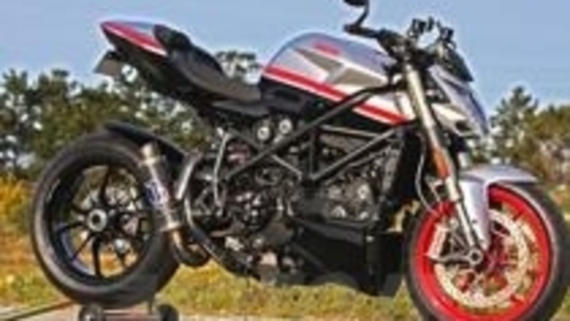 Special Ducati Streetfighter Corse