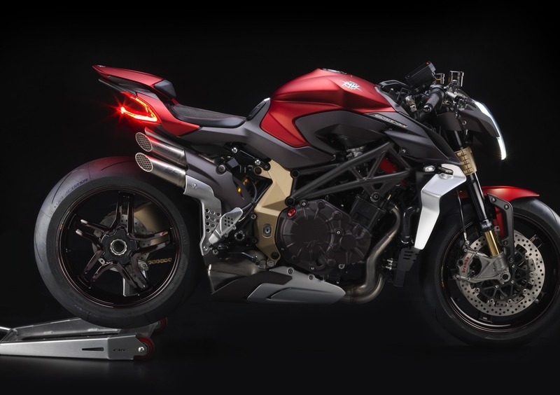 MV Agusta Brutale 1000 Brutale 1000 Serie Oro (2019 - 20) (2)