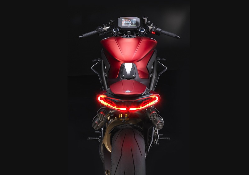 MV Agusta Brutale 1000 Brutale 1000 Serie Oro (2019 - 20) (5)