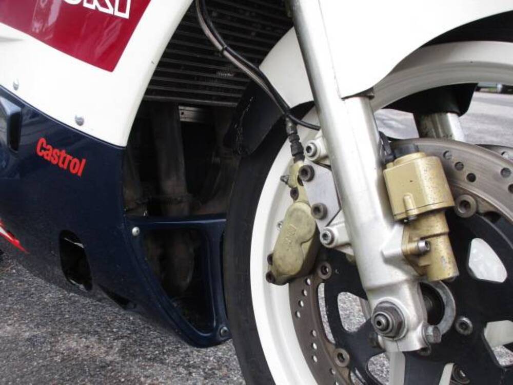 Suzuki GSX R 750 LIMITED EDITION (9)