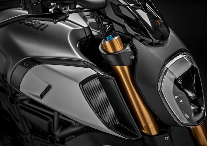 Ducati Diavel 1260 Diavel 1260 (2019 - 20) (40)