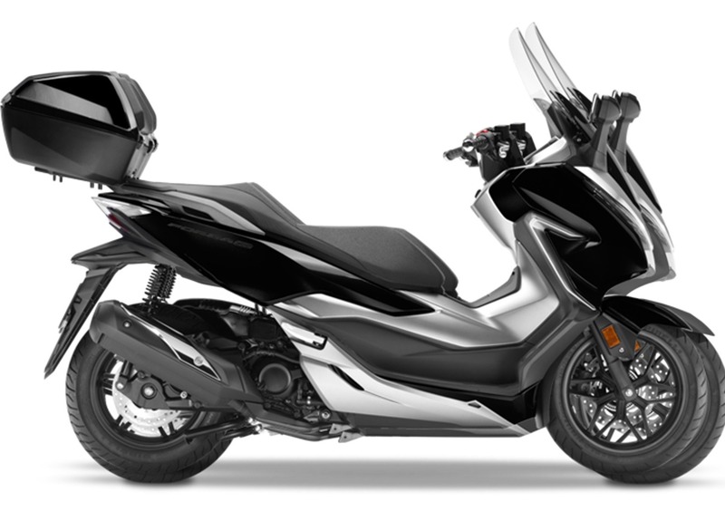 Honda Forza 300 Forza 300 Deluxe ABS (2018 - 20) (2)