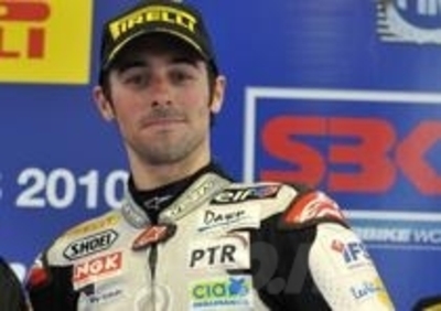 Eugene Laverty nel team Yamaha Superbike 2011