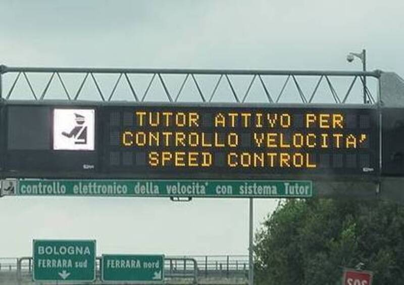 Limite di velocit&agrave; in autostrada a 150 km/h: la proposta della Lega 