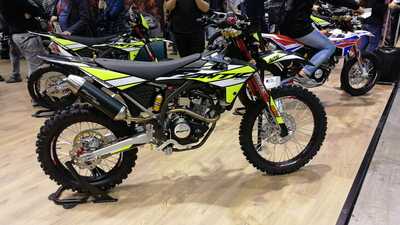 EICMA 2018: Fantic 125 Enduro e Supermoto, video