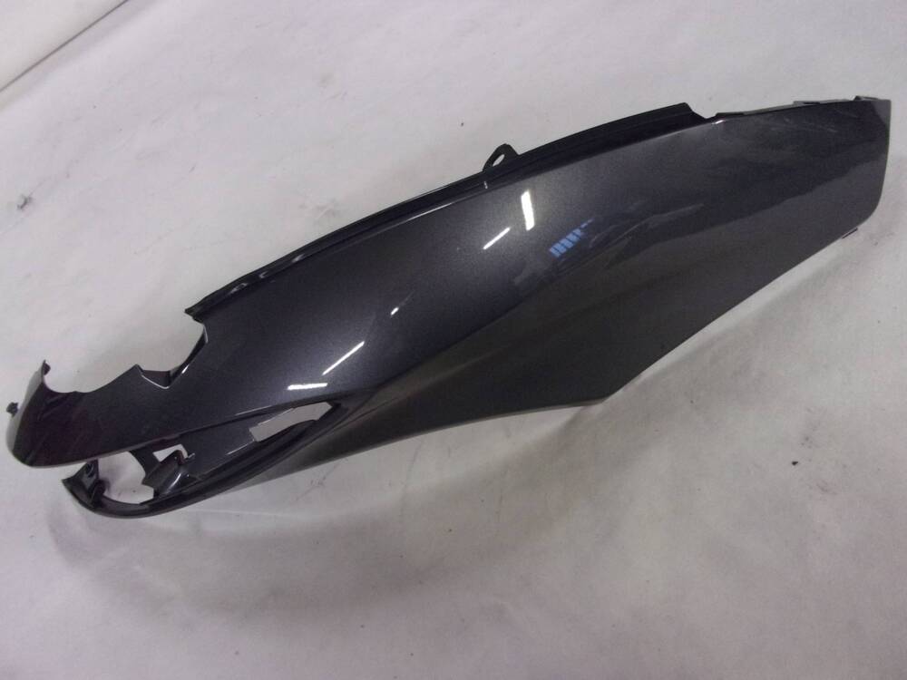 CARENA POSTERIORE DESTRA PIAGGIO NEW LIBERTY (4)