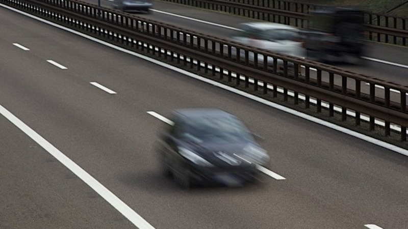 Autostrade, limite a 150 km/h? Sarebbe un primato mondiale