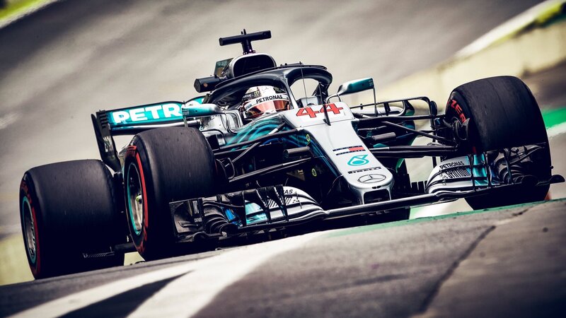 F1, GP Brasile 2018: pole per Hamilton. Secondo Vettel