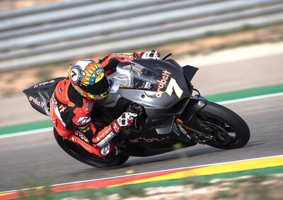 Test SBK. Debutto positivo per la Panigale V4 ad Aragon