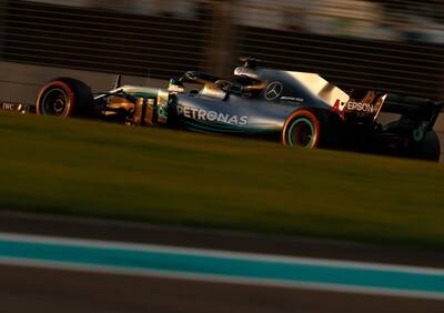 F1, GP Abu Dhabi 2018: pole per Hamilton. Terzo Vettel