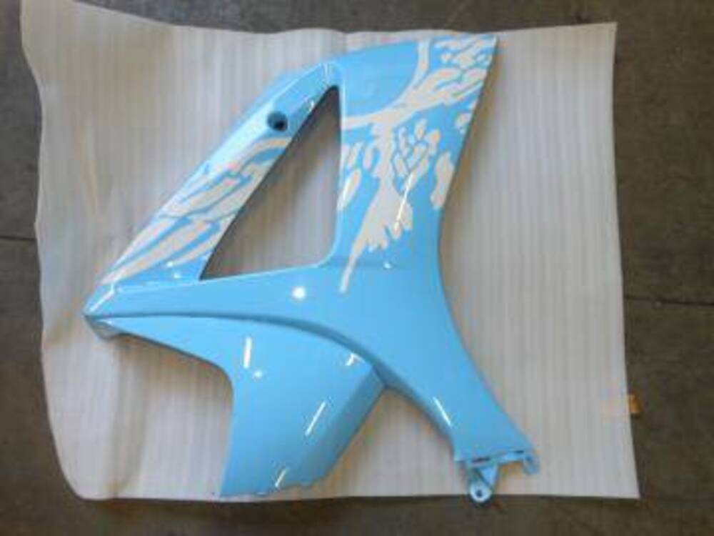 Gsx-r 1000 k7 Carene complete + Fari A - P + Serba Suzuki (4)