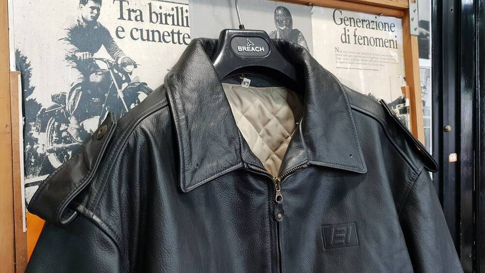 Bomber in pelle nero Esercito Italiano Tg 48/50 (4)