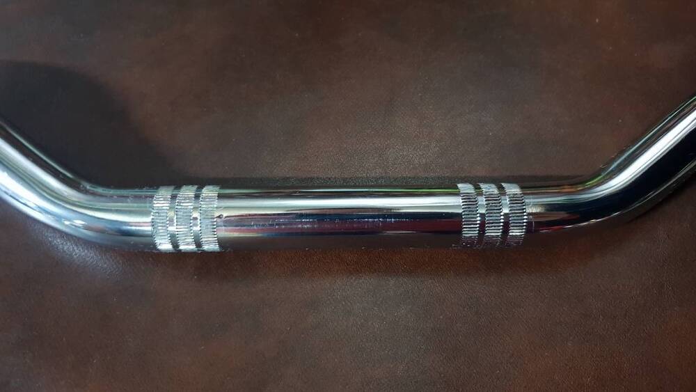 Manubrio originale Triumph Speed Triple 1050 (2)