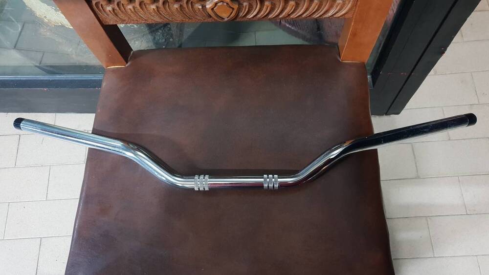Manubrio originale Triumph Speed Triple 1050