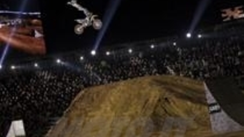 20mila a Roma per lo spettacolo del Red Bull X-Fighters