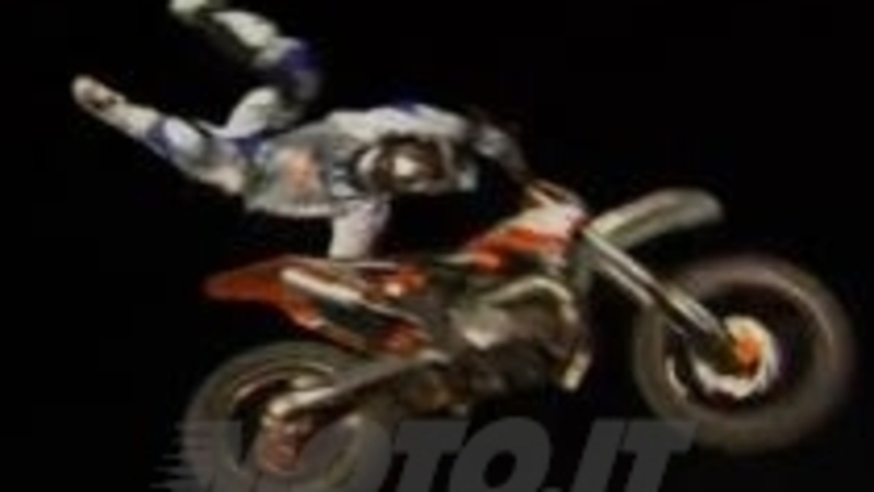 Moto.it vi mostra gli highlights del Red Bull X-Fighters a Roma