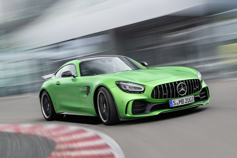 Mercedes-AMG GT: restyling per tutta la gamma al Salone di Los Angeles