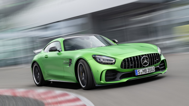 Mercedes-AMG GT: restyling per tutta la gamma al Salone di Los Angeles