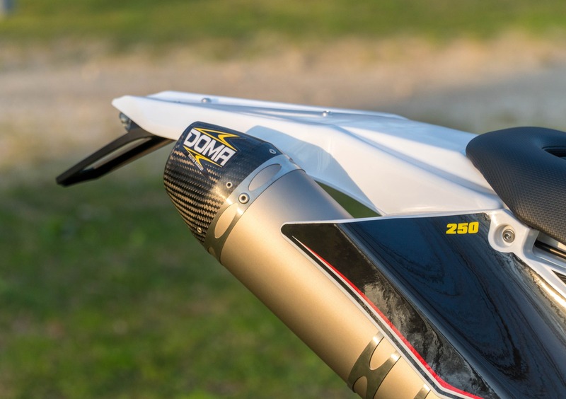 AJP PR5 250 Extreme PR5 250 Extreme (2017 - 18) (10)